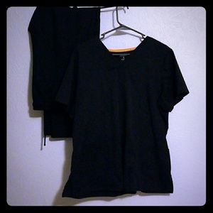 Black scrub set